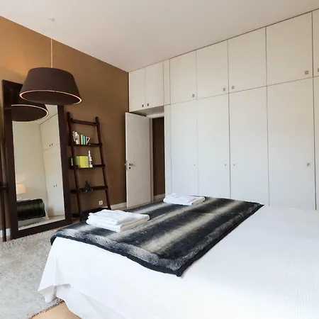 Flh Chiado Design Flat Lisbon